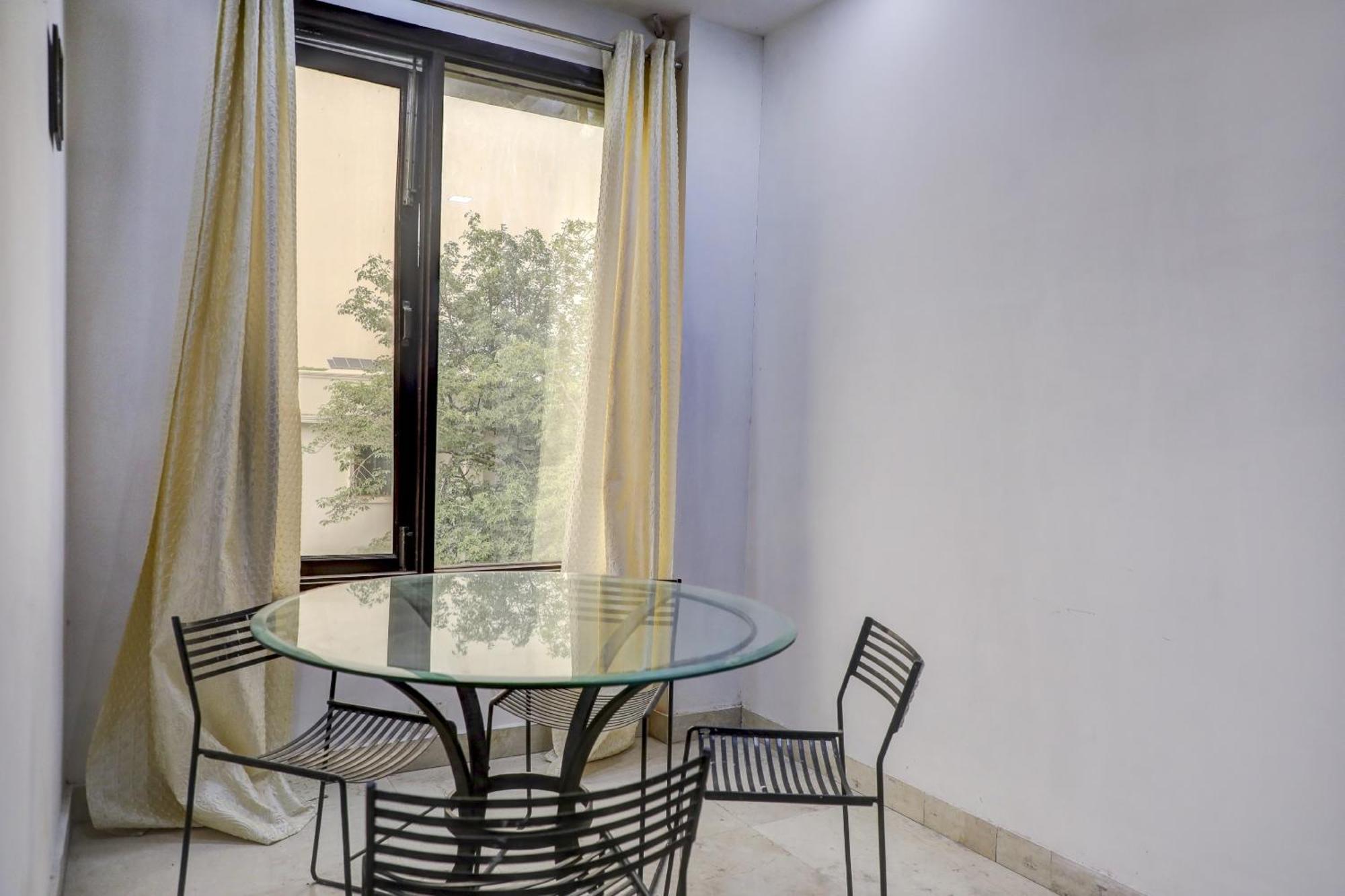 Collection O R S Villa Near Lotus Temple 뉴델리 외부 사진